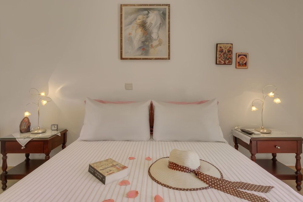 Villa, 2 Bedrooms, Private Pool, Partial Sea View (Stefania)