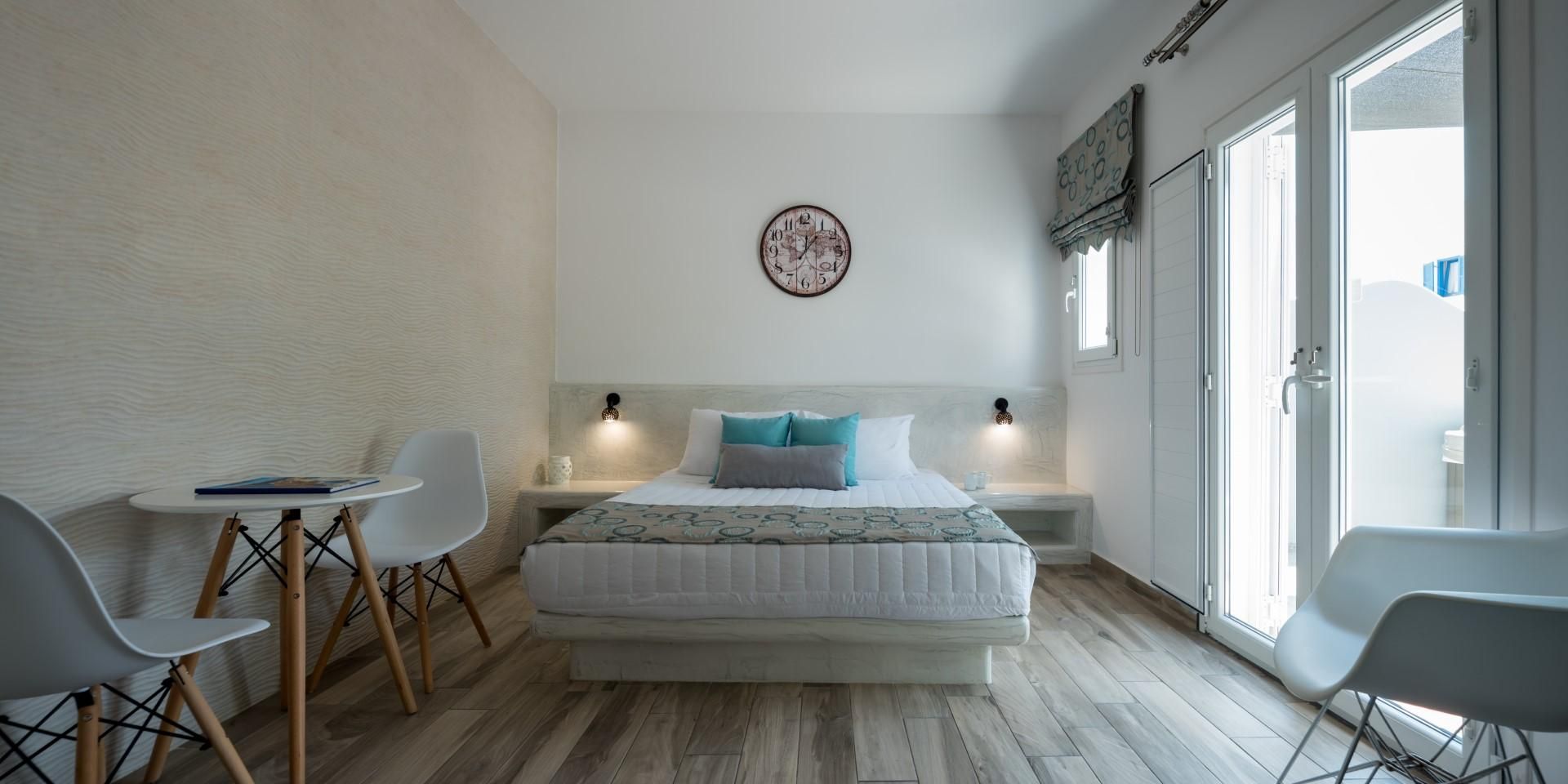 undefined Oasis Hotel Fira 3