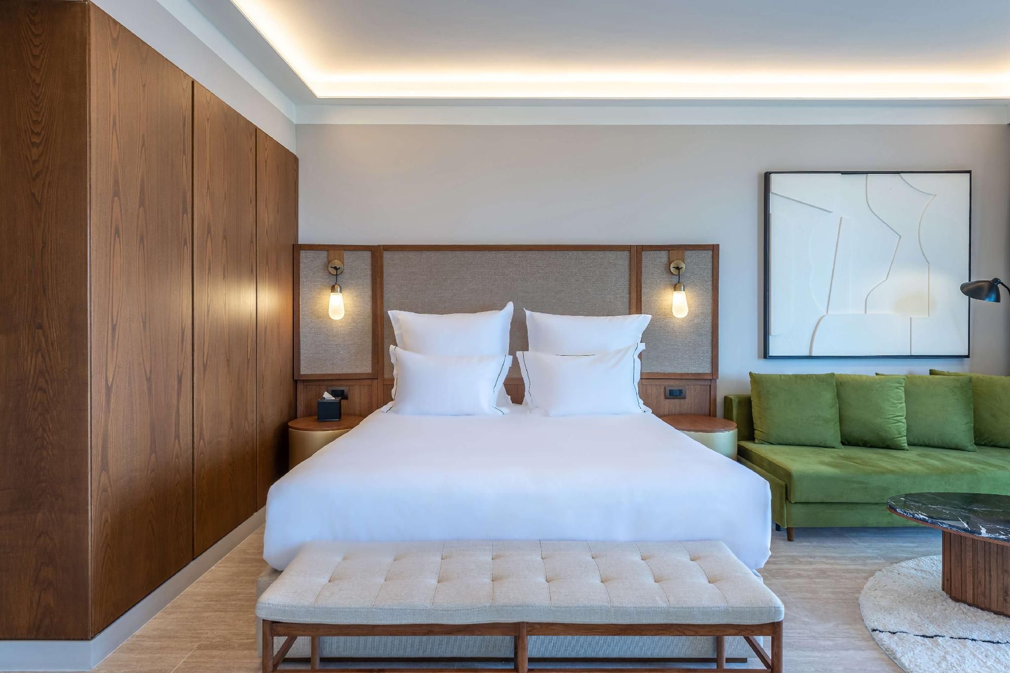 King Deluxe Room with Sea View