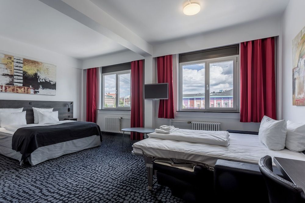 undefined ProfilHotels Mercur 8