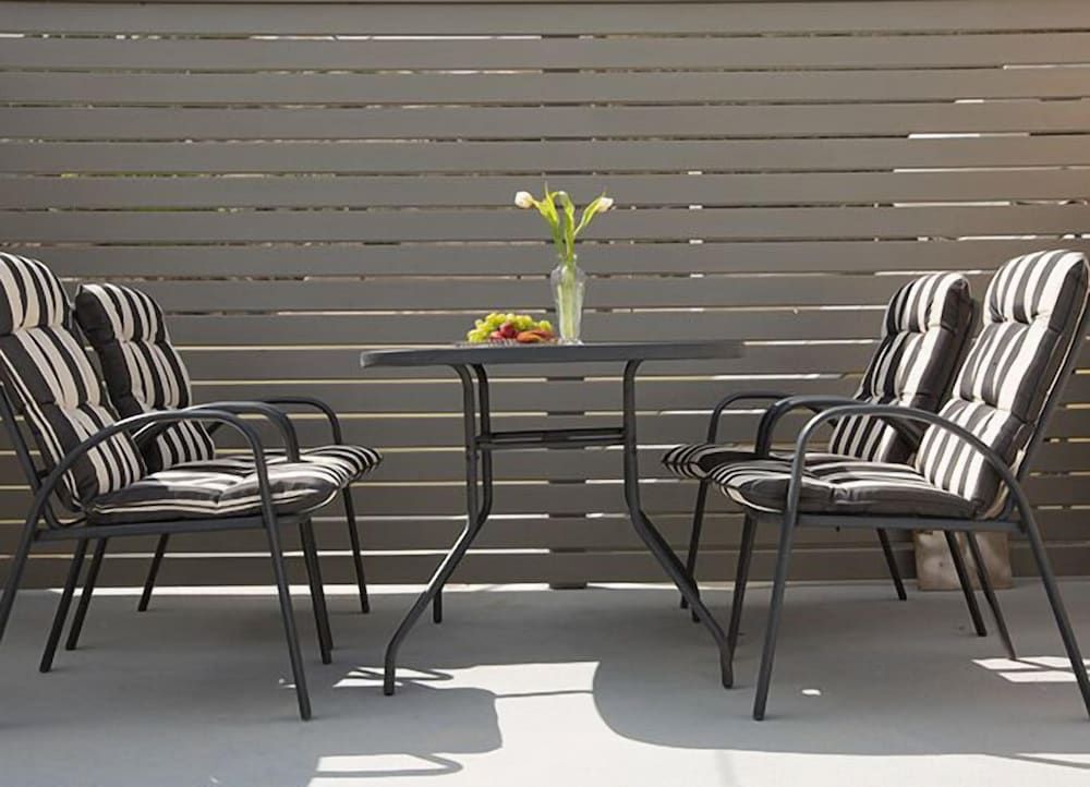 Love Nest villa Panoramic Villa, 1 Bedroom, Jetted Tub 3