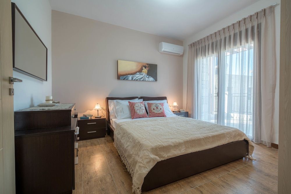 Villa, 3 Bedrooms, Private Pool (Anthelia)