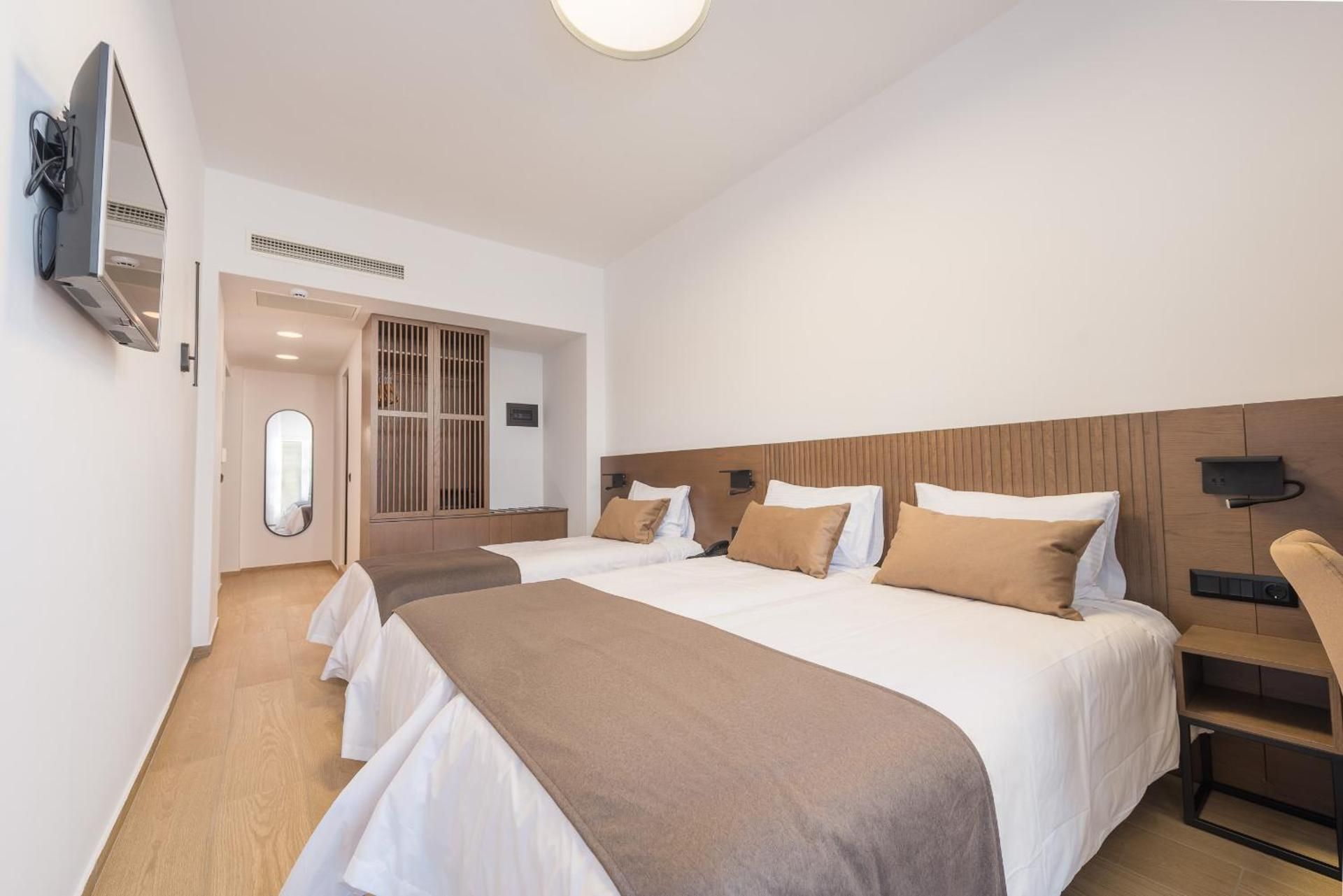 Superior Triple Room with Sea View