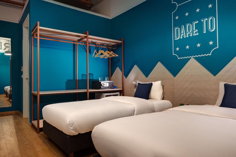 Double Room (Internal)