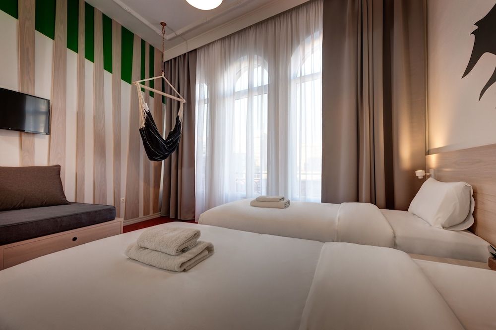 Colors Urban Hotel Thessaloniki Double Room (Large) 6