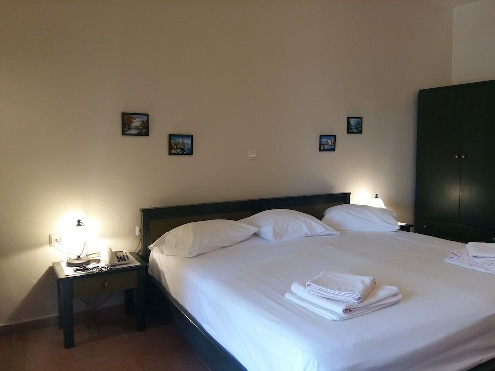 Kallicrates Village Comfort Studio