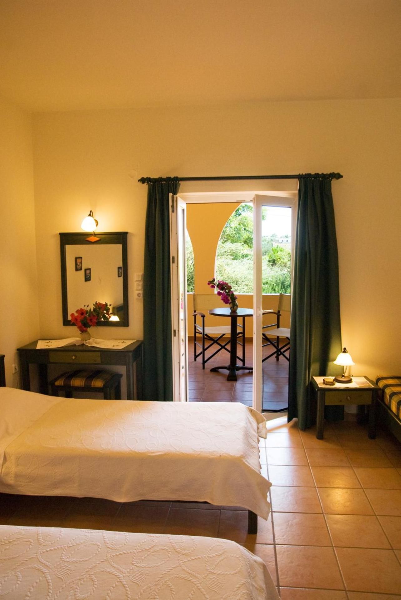 Kallicrates Village Studio (3 Adults) 2