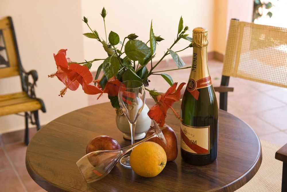 Kallicrates Village Comfort Studio 7