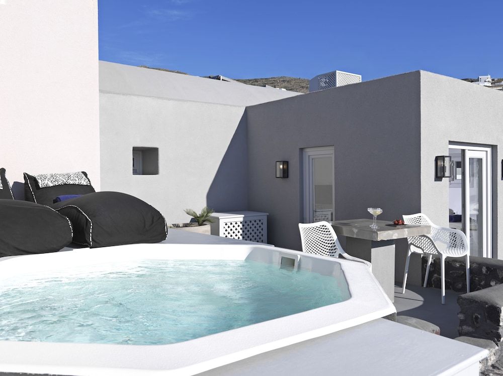 undefined Elysian Santorini 5
