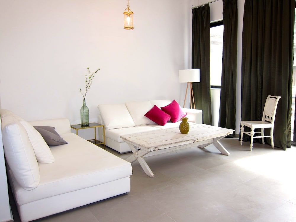 undefined Concierge Monastiraki 2