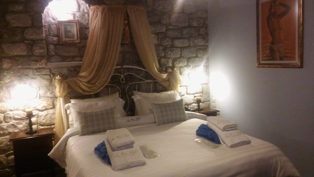 Superior Suite, Sea View (2 adults)