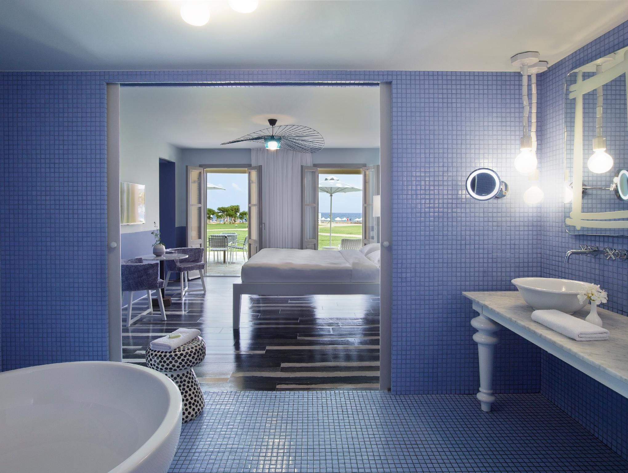 1-Bedroom Luxury Suite