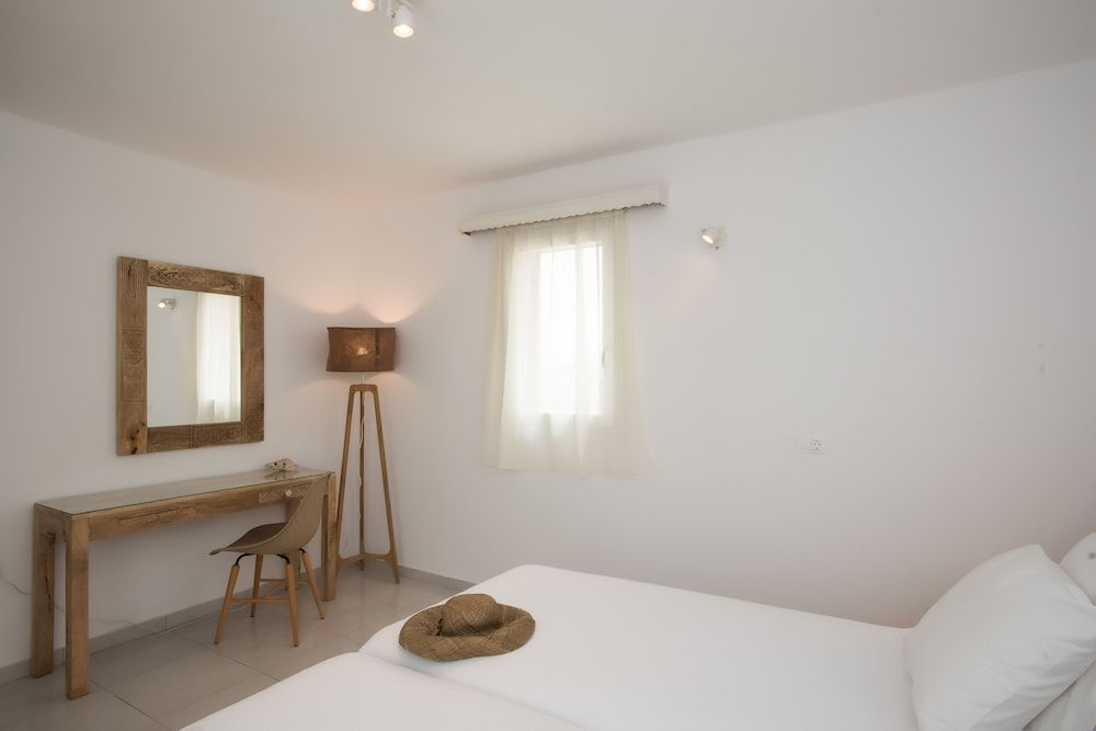 undefined Charissi Hotel 7