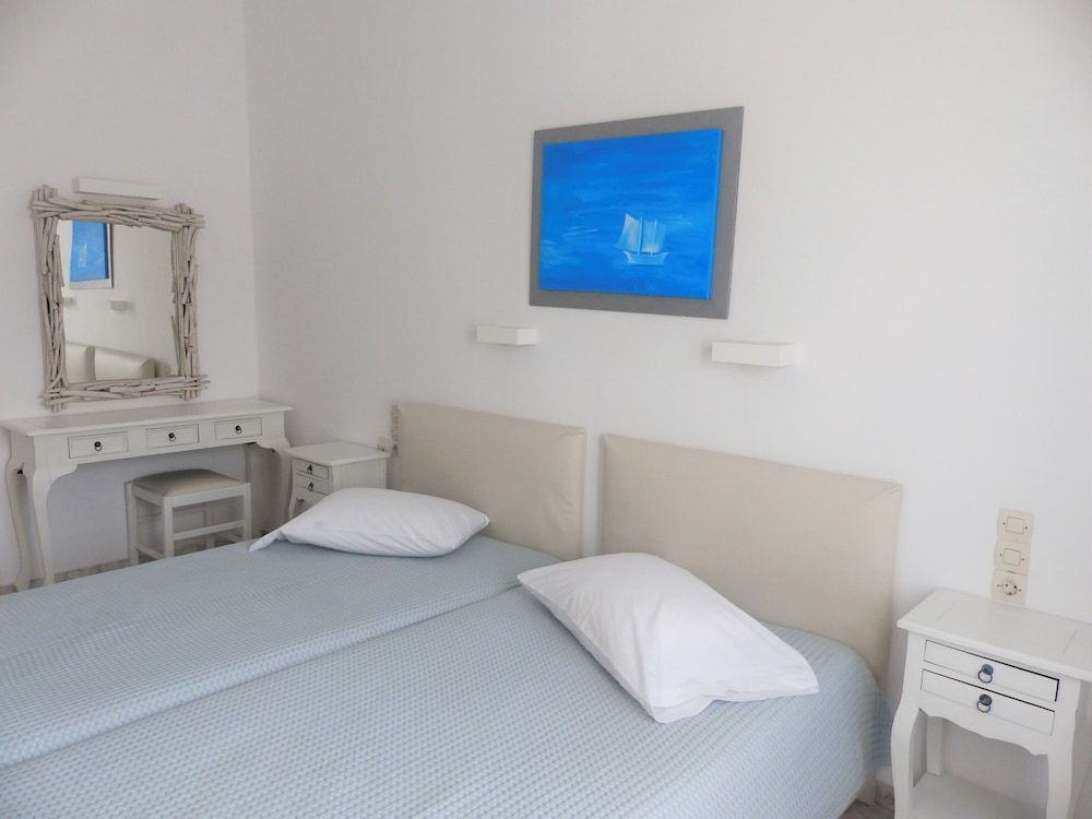 Charissi Hotel Standard Room 2