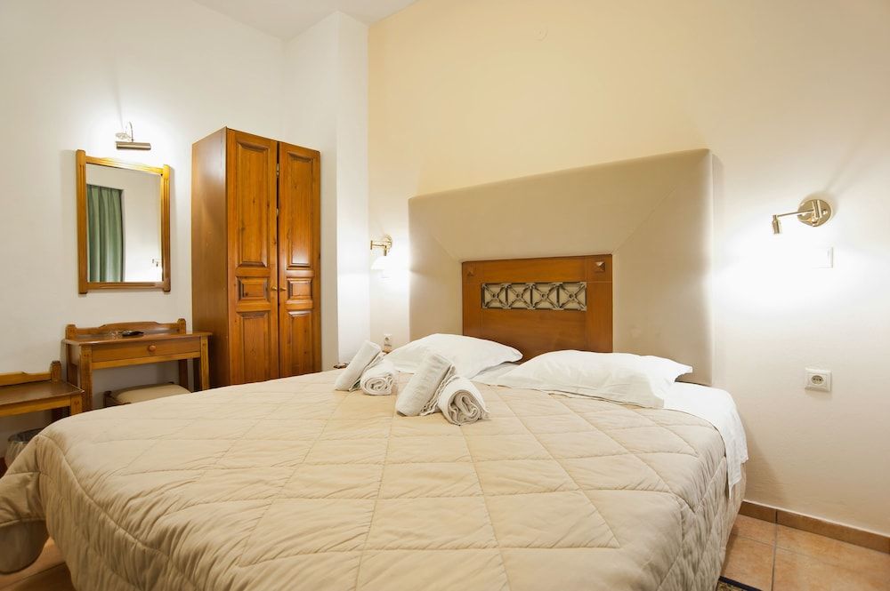 Pan Hotel Single Room, Sea View