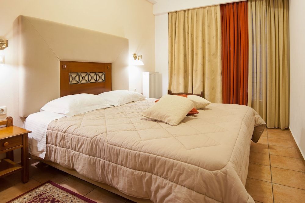 Pan Hotel Double or Twin Room 5