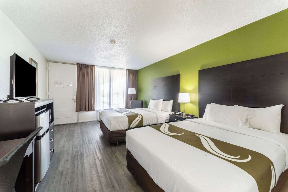 Standard Room, 2 Double Beds, Smoking