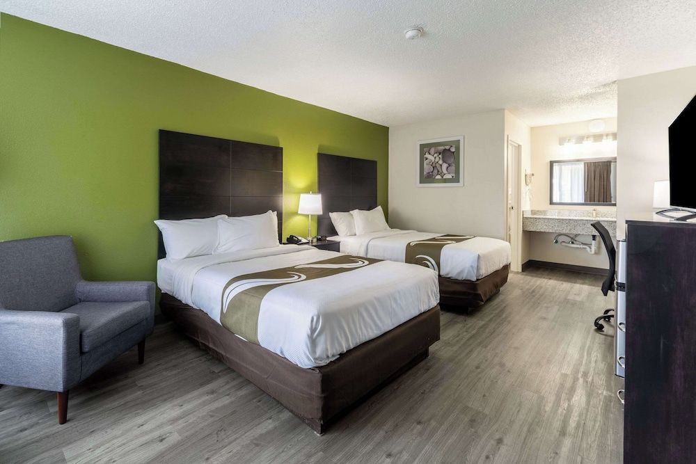 Standard Room, 2 Double Beds, Smoking