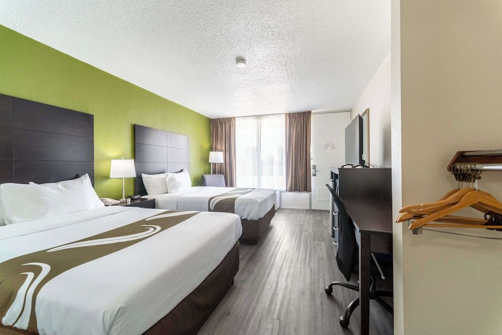 Quality Inn & Suites Vandalia near I-70 and Hwy 51 Business Room, 2 Double Beds, Accessible, Non Smoking (Efficiency) 2