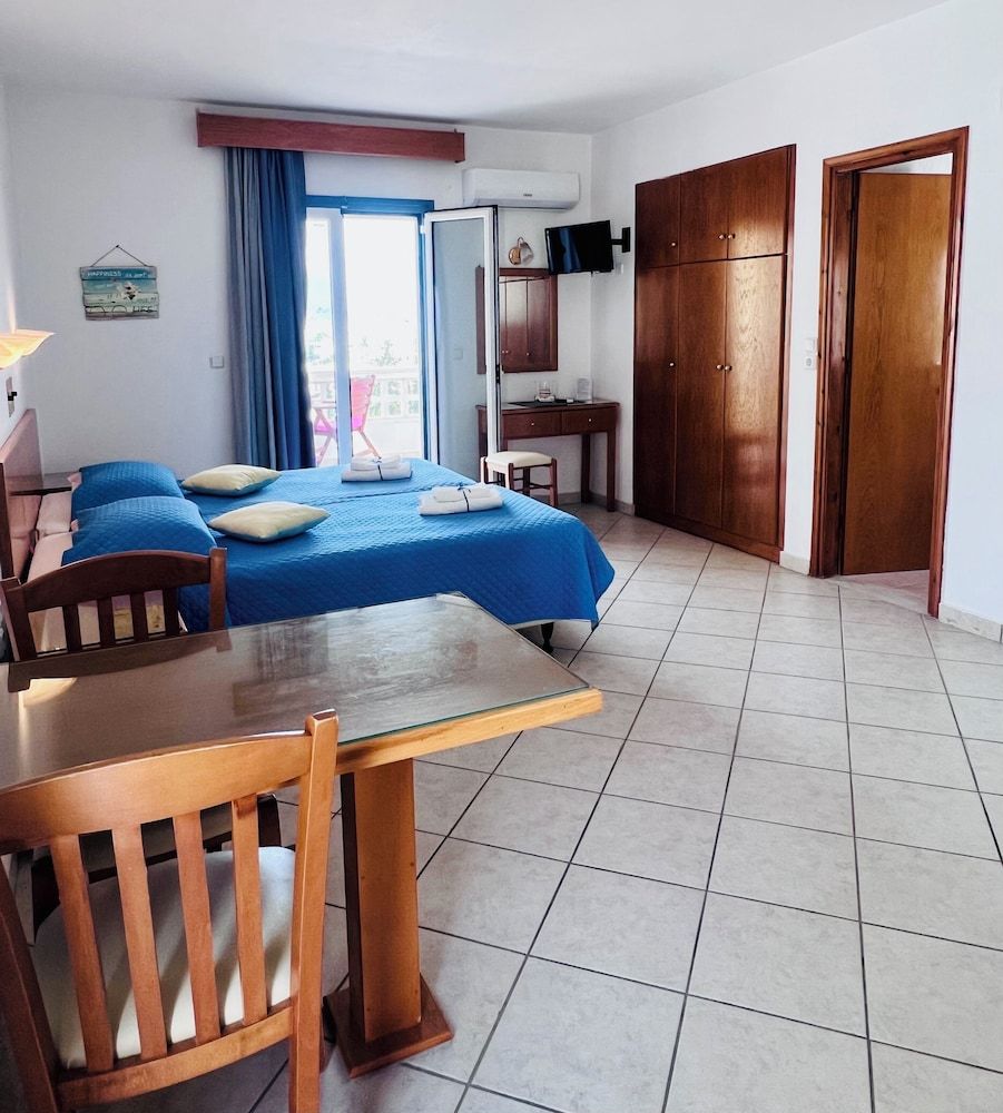 Panoramic Studio, Sea View