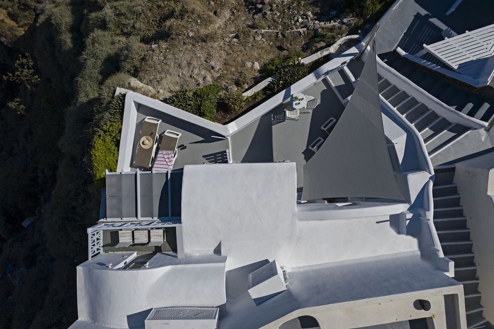 undefined Helianthus Suites 4