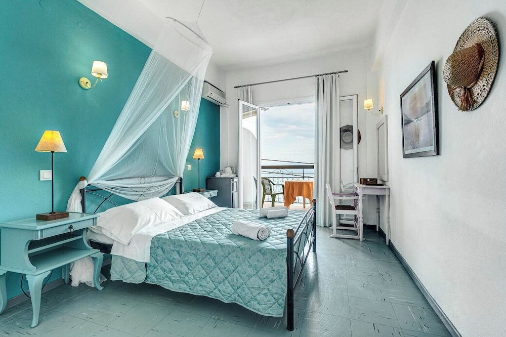 Classic Double or Twin Room, Sea View