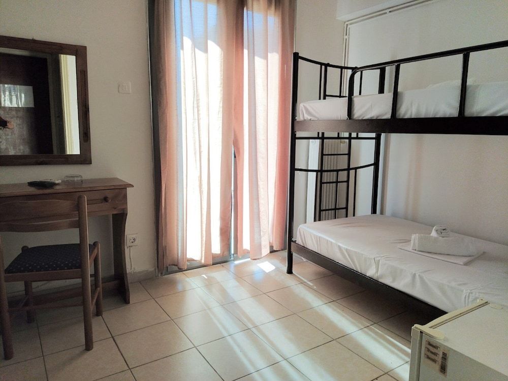 undefined Hotel Delfini 9