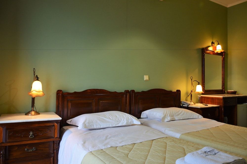 Ilion Hotel Twin Room 2