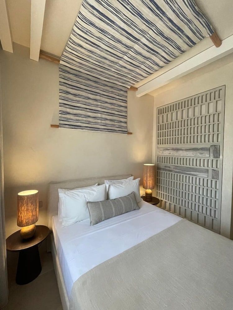Premium Double with Balcony (PDR)