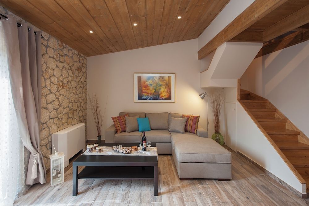 Anita Village Luxury Duplex 16