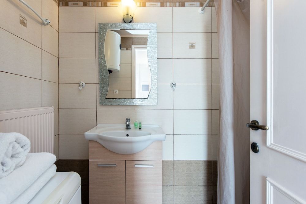 Anita Village Family Studio 7