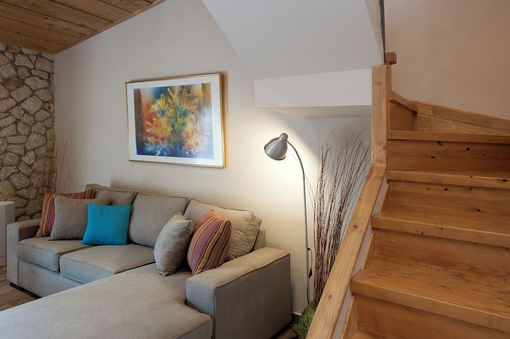 Anita Village Luxury Duplex 11