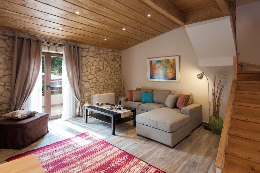 Anita Village Luxury Duplex 17