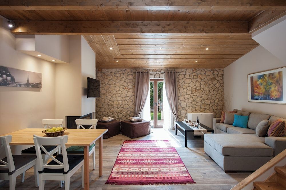 Anita Village Luxury Duplex 18