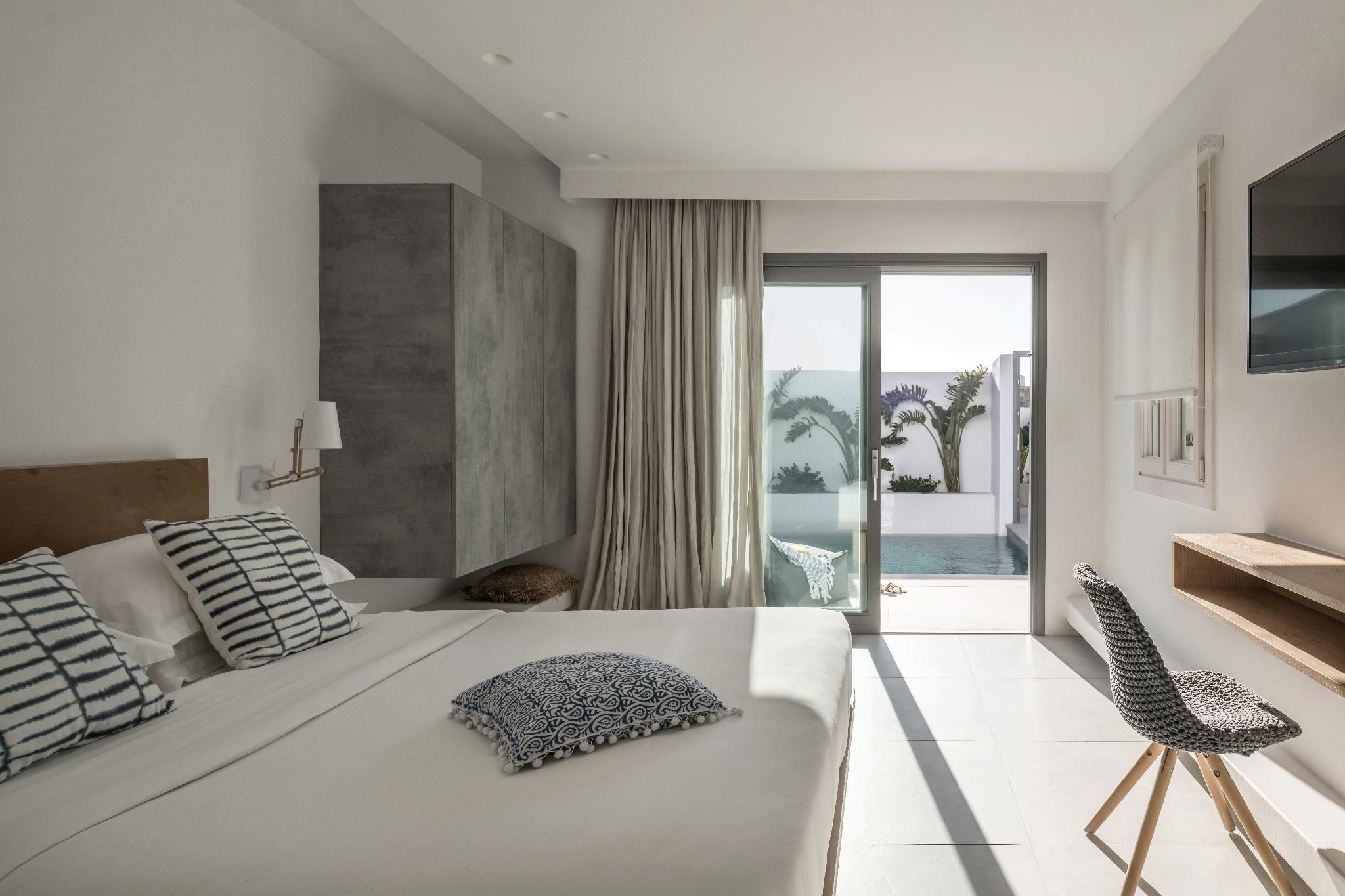 Family Suite with Private Pool