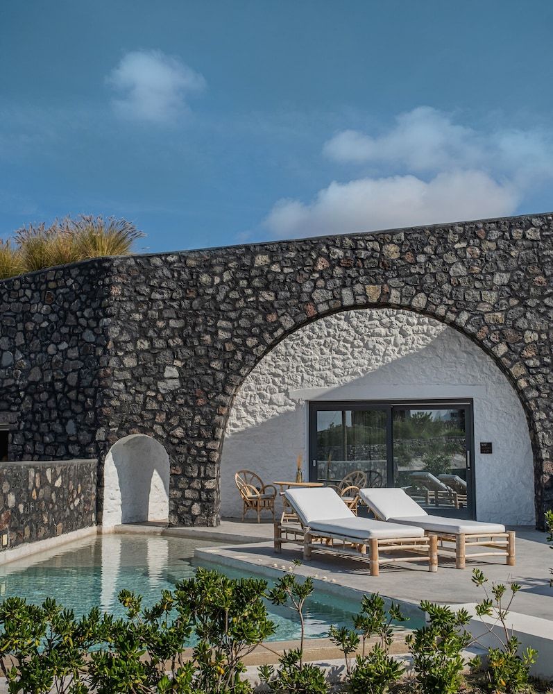 undefined Santo Pure Oia Suites & Villas 2