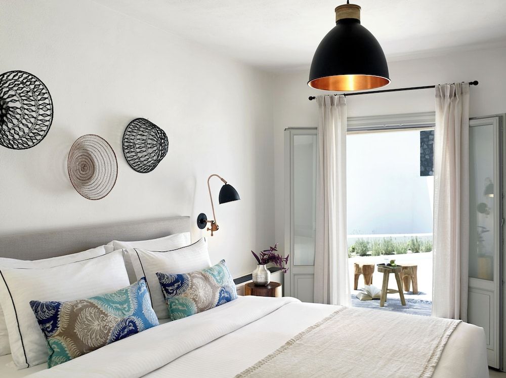 Two Bedrooms Sunset & Sea View Suite with Pool