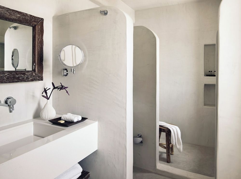 Santo Pure Oia Suites & Villas Partial Sea View Suite with Pool or Hot Tub 6