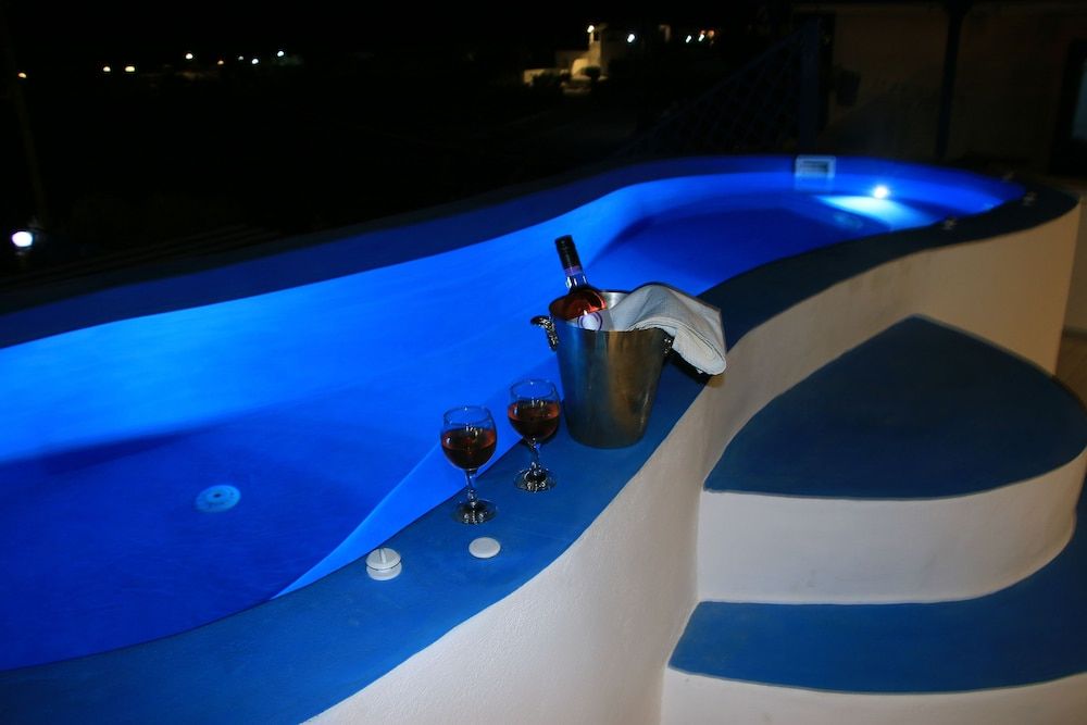 undefined Honeymoon Beach Studios 9