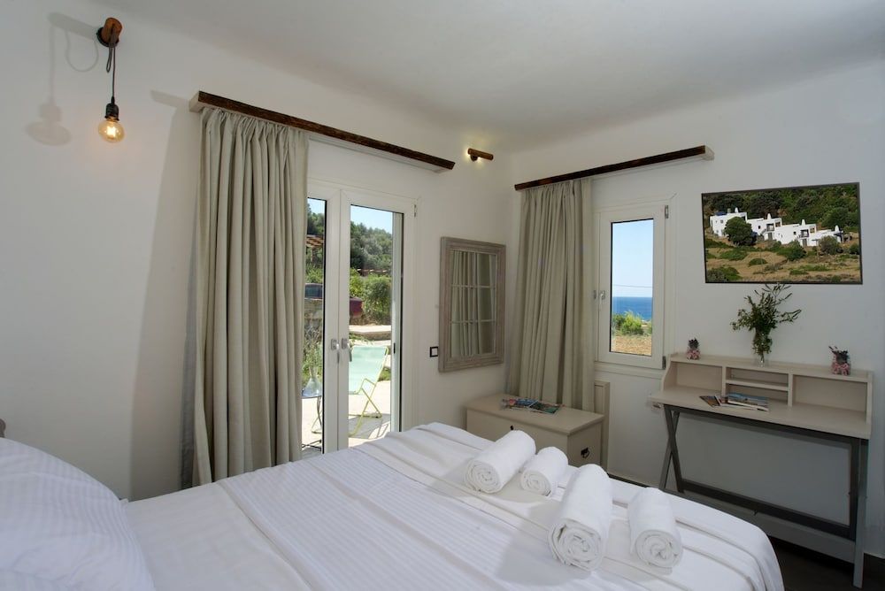 Superior Villa, Fireplace, Sea View