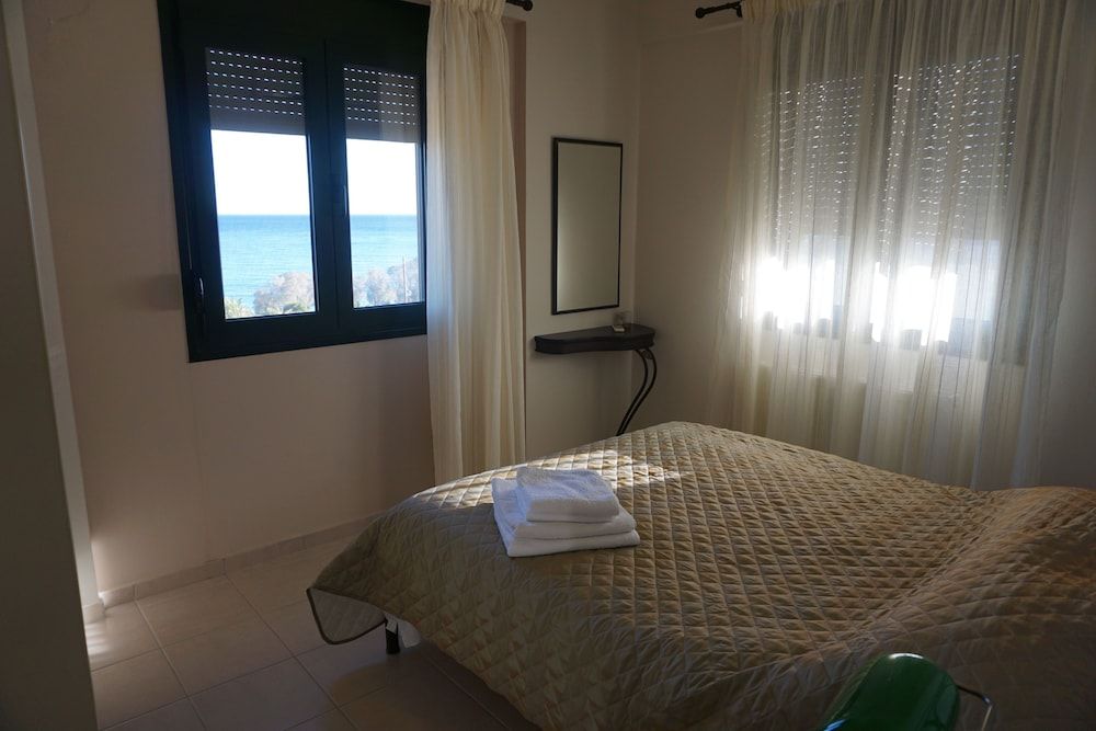 Comfort Suite, 1 Bedroom, Sea View (2nd Floor)