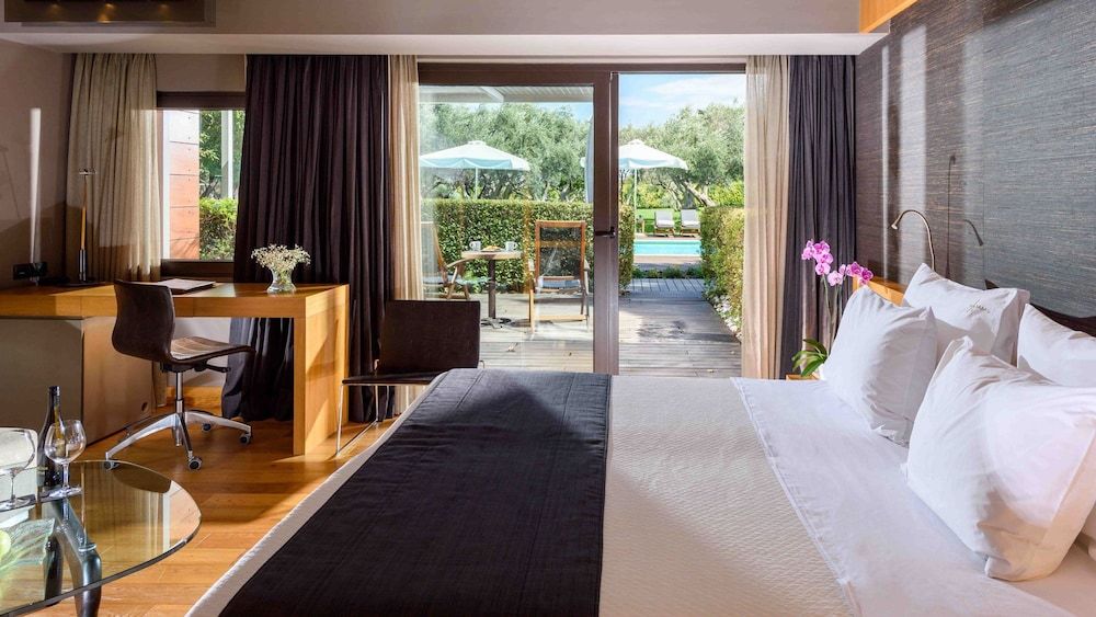 Alexander Beach hotel & Spa Superior Double Room, Pool front