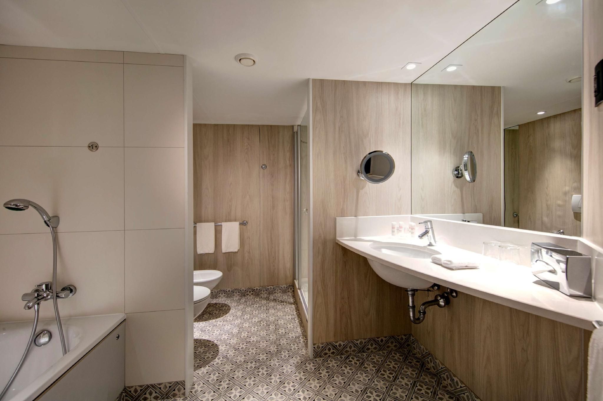 Junior Suite - Bay View - Terrace