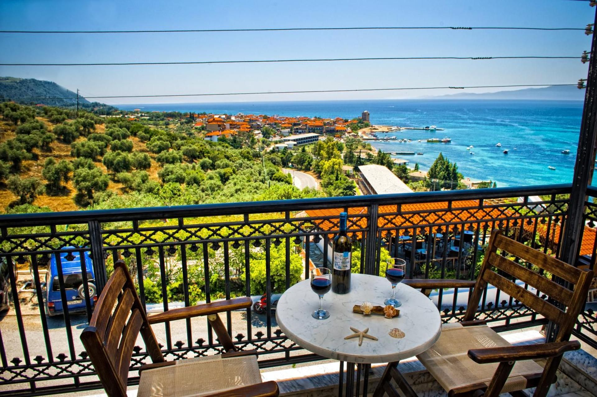 Double or Twin Room with Sea View