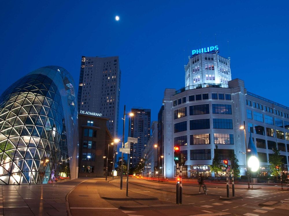 undefined Pullman Eindhoven Cocagne 3