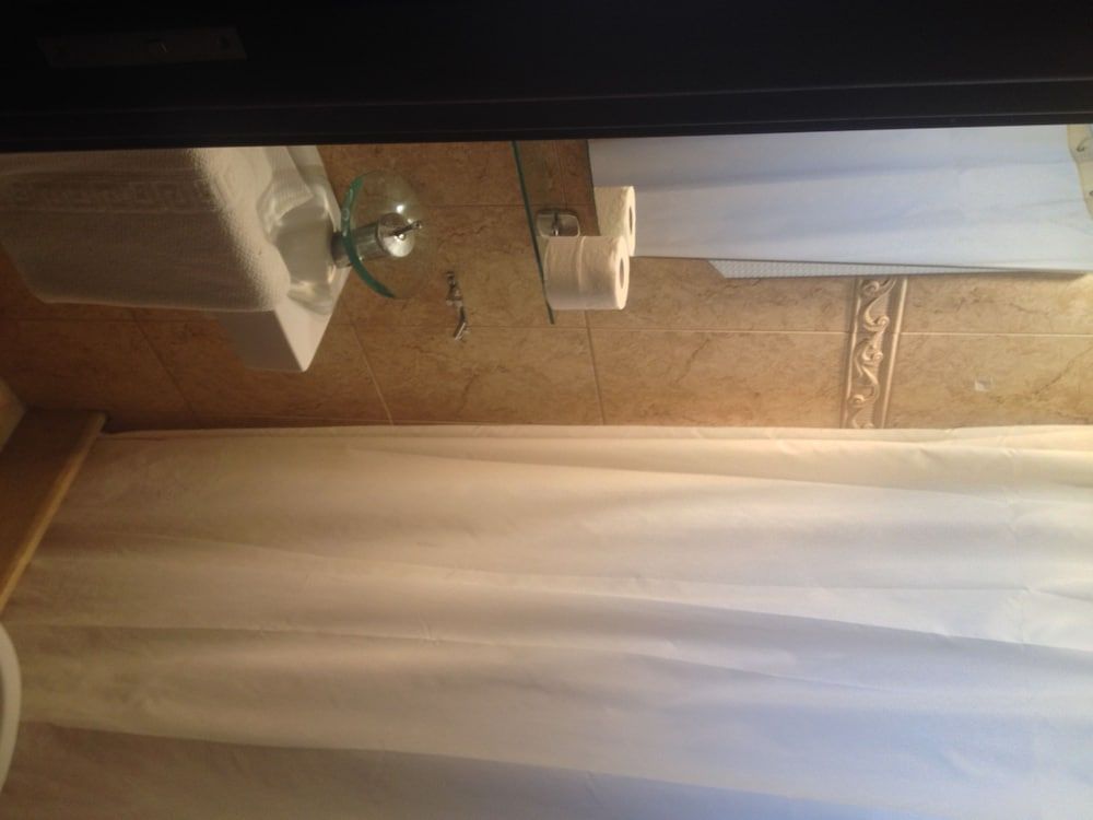 Hotel Plaza Double Room, Sea View 9