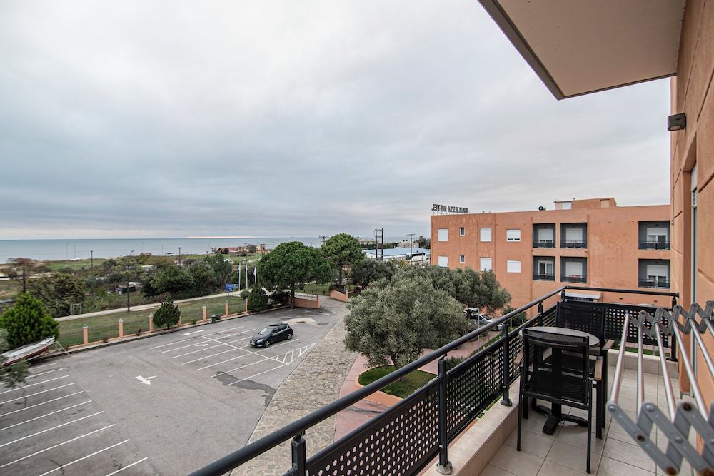 Thalassa Apart Hotel Deluxe Double Sea View 3