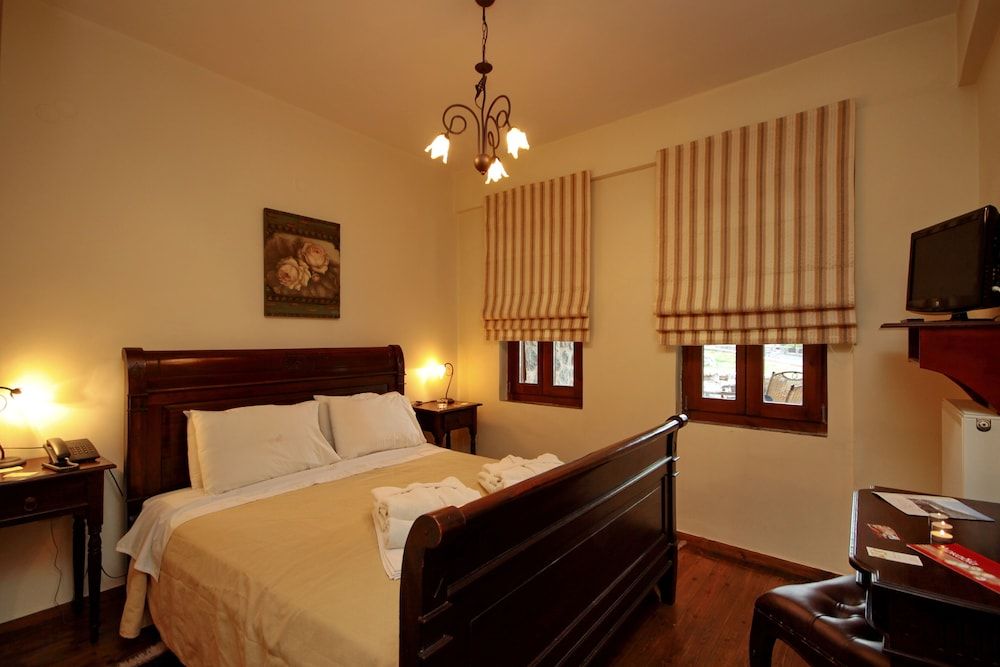 Menalia Villas & Suites Executive Villa