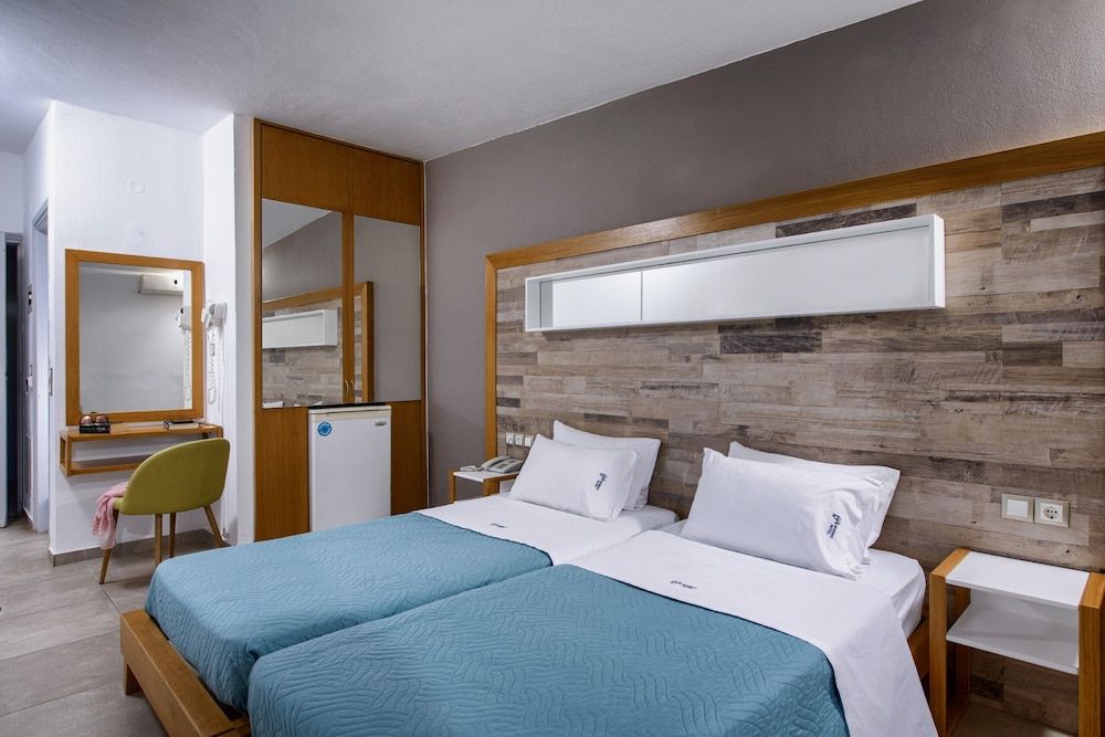 Vanisko Hotel Double or Twin Room 4