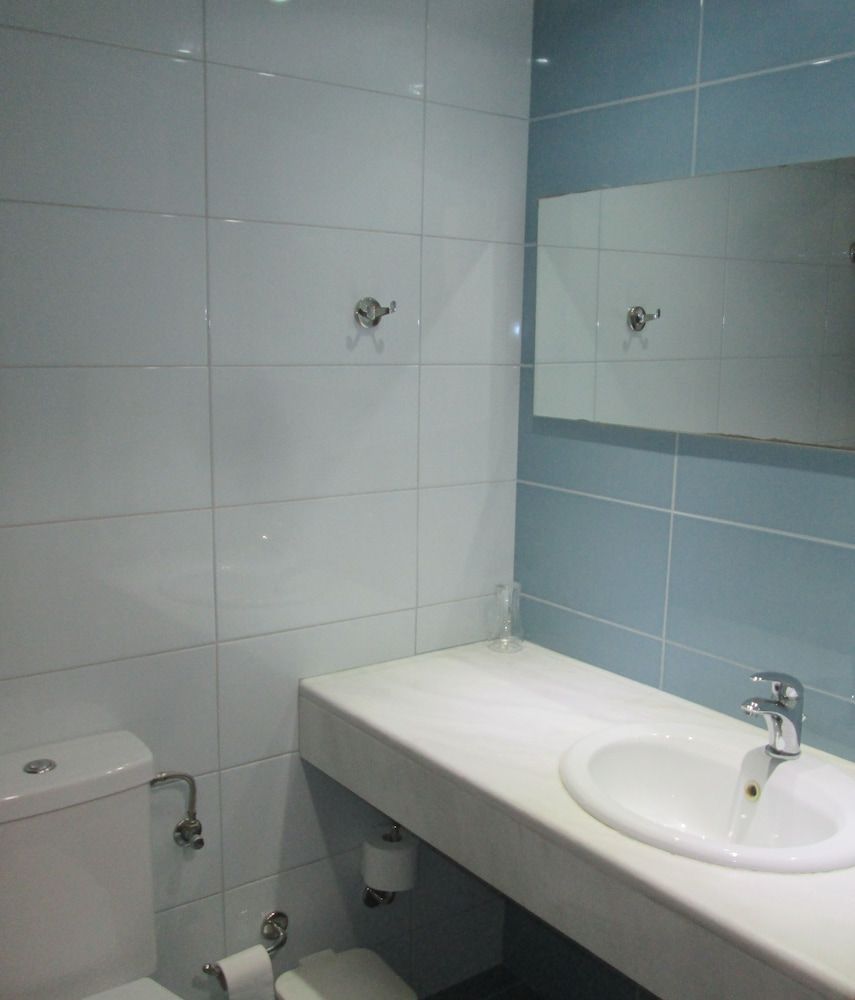 Vanisko Hotel Quadruple Room 9